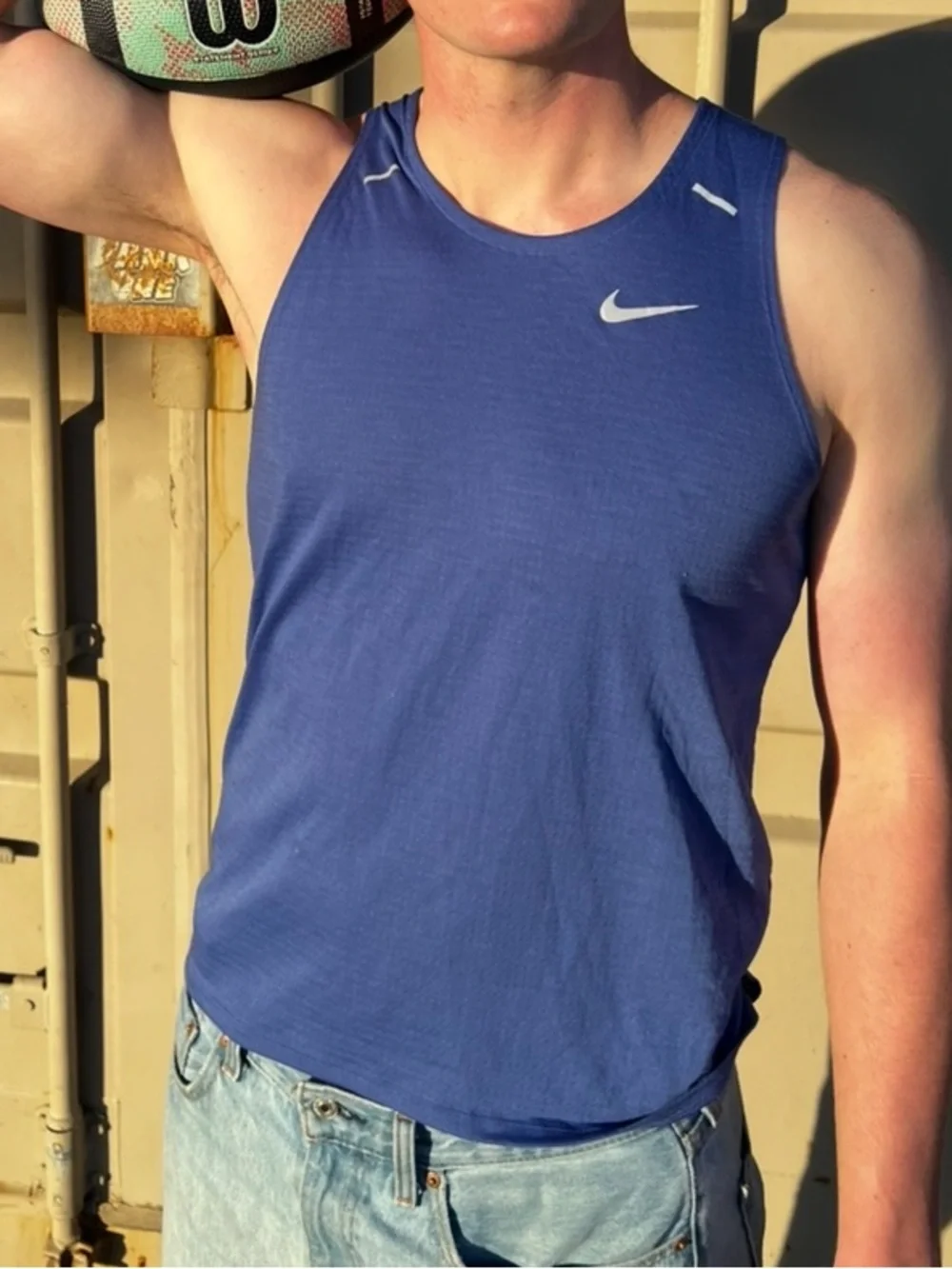 Nike Men’s Royal Blue Performance Tank Top AJ7562 MILLER DRI FIT RUNNING SHIRT